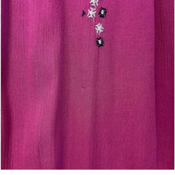 Embroidered swing dress - Picture 5 of 10